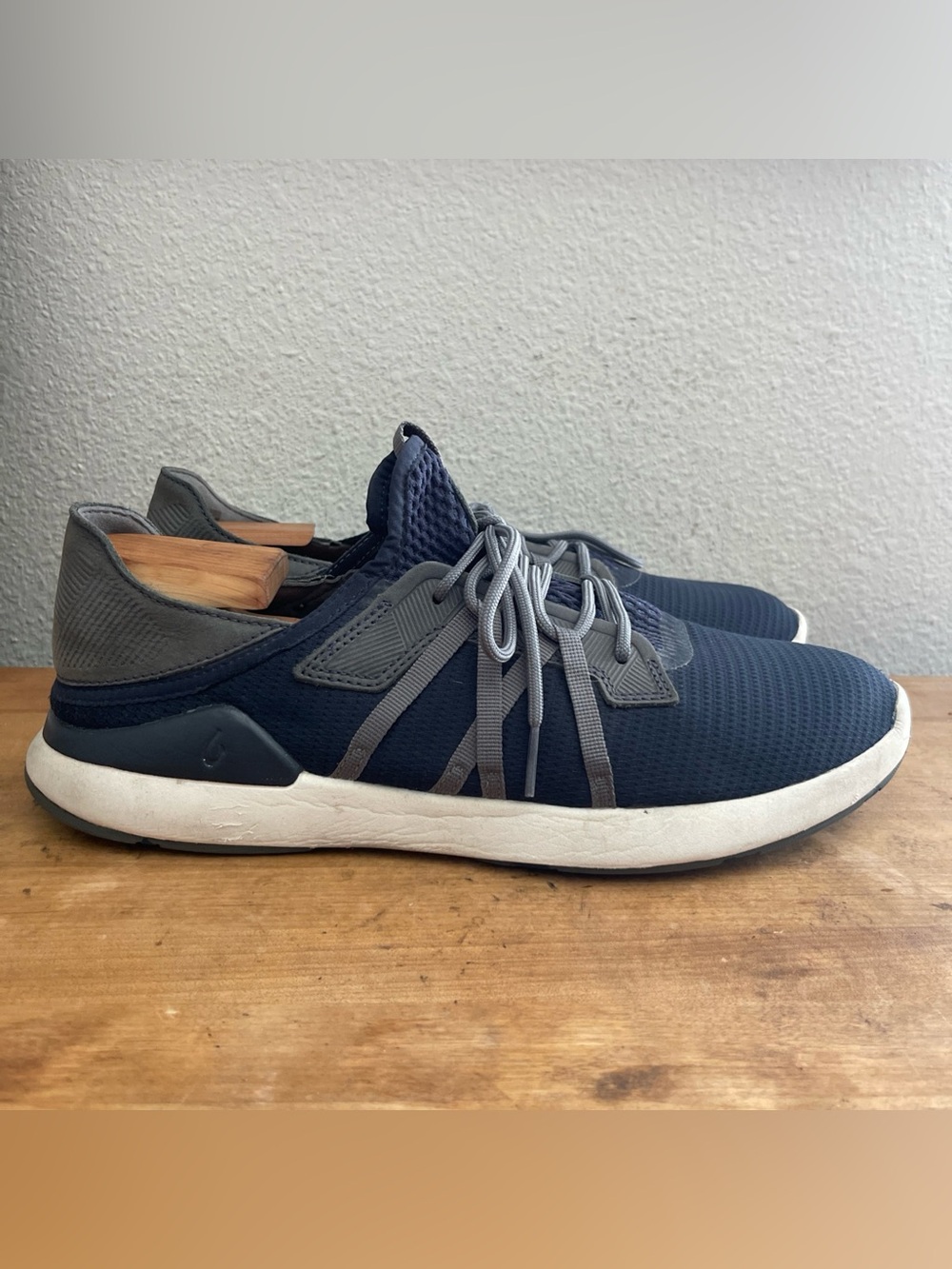 Olukai Mio Li Men's Size 12 Lightweight Comfort Athletic Outdoor Sneakers